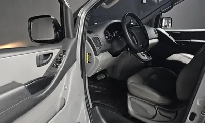 Hyundai Starex 2017, 144293 км, за 5616.12 USD - фото 11