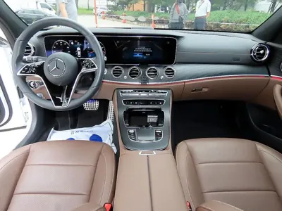Mercedes-Benz E-Class 2023, 38978 км, за 24097.73 USD - фото 7