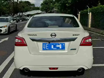 Nissan Teana 2014, 130000 км, за 4397.26 USD