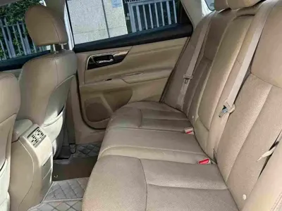 Nissan Teana 2014, 130000 км, за 4383.66 USD - фото 10