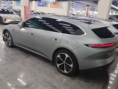 Nio ET5T 2024, 17900 км, за 21858.84 USD
