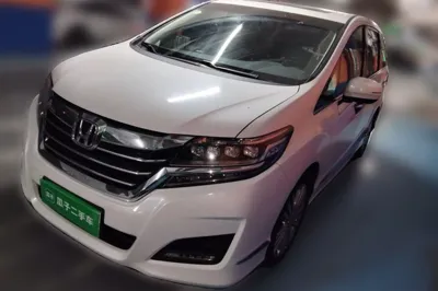 Honda Elysion · 2016 год