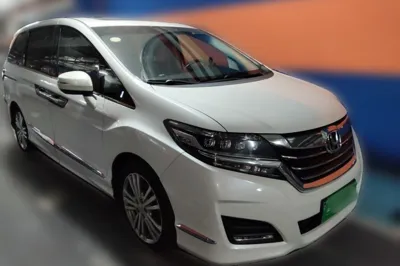 Honda Elysion 2016, 131700 км, за 16314 USD