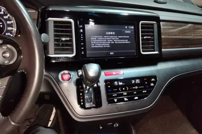 Honda Elysion 2016, 131700 км, за 16314 USD - фото 13