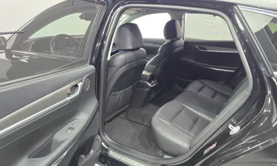 Hyundai Grandeur 2020, 63848 км, за 16946.92 USD - фото 11