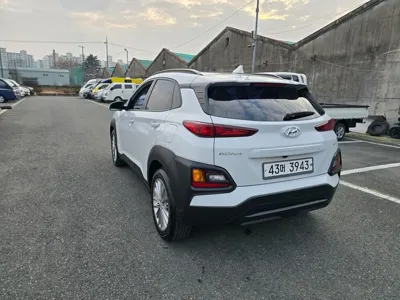 Hyundai Kona 2018, 106345 км, за 7814.02 USD