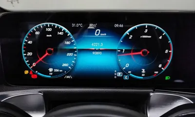 Mercedes-Benz GLB-Class 2021, 90890 км, за 20425.72 USD - фото 8