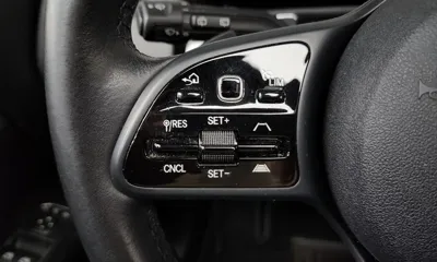 Mercedes-Benz GLB-Class 2021, 90890 км, за 20425.72 USD - фото 15