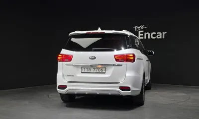 Kia Canival 2019, 144713 км, за 7723.82 USD
