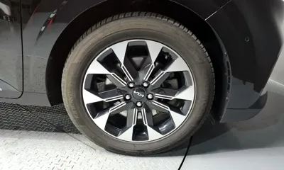 Kia Canival 2023, 67396 км, за 20482.32 USD