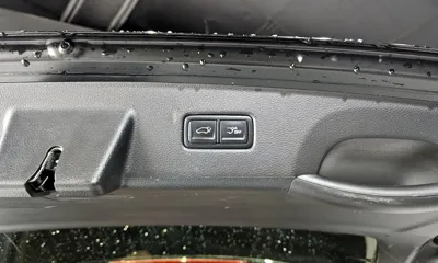Kia Canival 2023, 67396 км, за 20349.22 USD - фото 20
