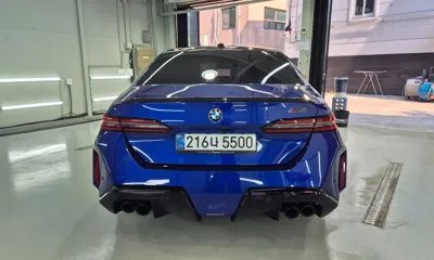 BMW M5 2025, 5846 км, за 117828.54 USD