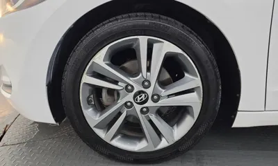 Hyundai Avante 2017, 167084 км, за 4869.01 USD - фото 5