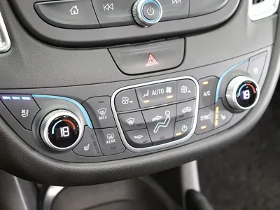 ChevroletGMDaewoo Malibu 2017, 87125 км, за 6381.45 USD - фото 17