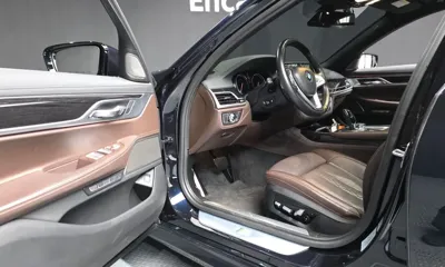 BMW 7-Series 2017, 74938 км, за 22712.35 USD - фото 10