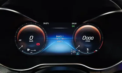 Mercedes-Benz GLC-Class 2021, 40871 км, за 25175.67 USD - фото 8