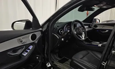 Mercedes-Benz GLC-Class 2021, 40871 км, за 25175.67 USD - фото 10
