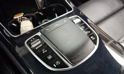Mercedes-Benz GLC-Class 2021, 40871 км, за 25175.67 USD - фото 32
