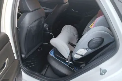 Hyundai Elantra 2023, 38000 км, за 12985 USD - фото 20