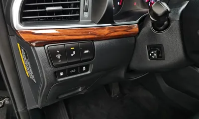 Kia K7 2016, 71715 км, за 9254.37 USD - фото 20