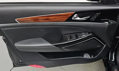 Kia K7 2016, 71715 км, за 9254.37 USD - фото 24