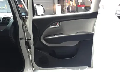 Kia Ray 2022, 37101 км, за 5659.65 USD - фото 25