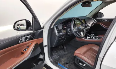 BMW X5 2022, 47766 км, за 41683.08 USD - фото 10