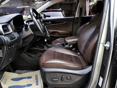 Kia Sorento 2015, 209000 км, за 5645.27 USD