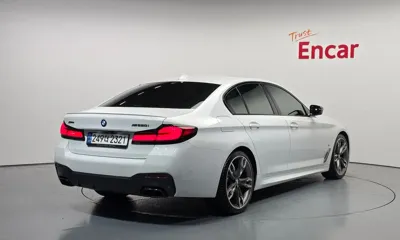 BMW 5-Series 2021, 117523 км, за 30195.62 USD