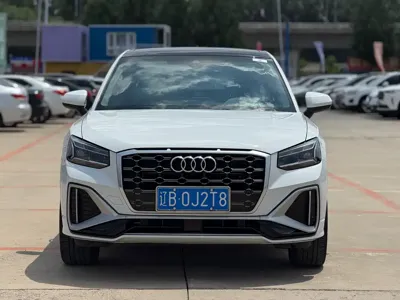 Audi Q2L 2022, 30000 км, за 20570.53 USD
