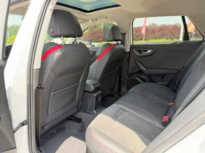 Audi Q2L 2022, 30000 км, за 20570.53 USD - фото 8