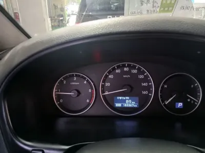 Hyundai Starex 2017, 183360 км, за 5789.75 USD - фото 8