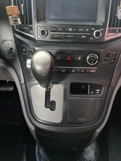 Hyundai Starex 2017, 183360 км, за 5789.75 USD - фото 9