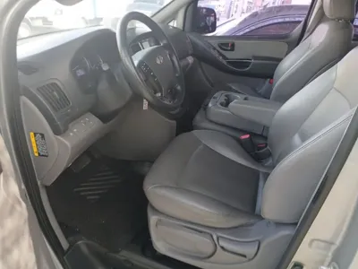 Hyundai Starex 2017, 183360 км, за 5789.75 USD - фото 10