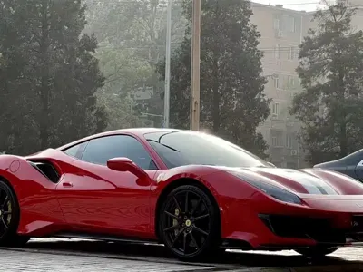Ferrari 488 2019, 10000 км, за 706284.13 USD