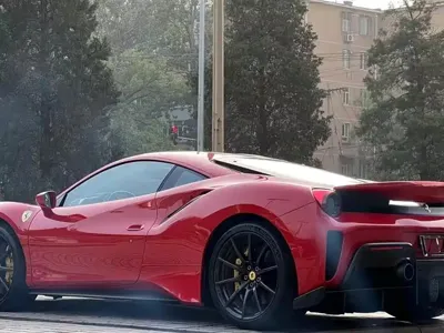 Ferrari 488 2019, 10000 км, за 708283.87 USD - фото 7