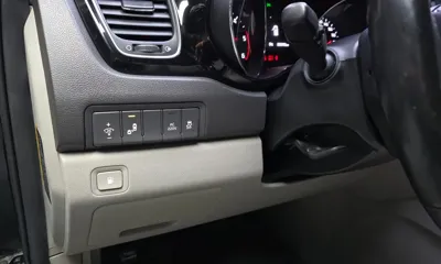 Kia Canival 2018, 84679 км, за 9844.73 USD - фото 17