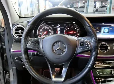 Mercedes-Benz E-Class 2017, 81833 км, за 13121.96 USD - фото 8