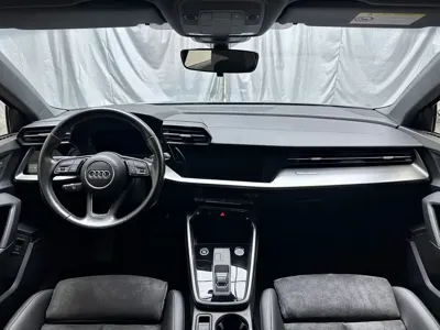 Audi A3 2021, 39000 км, за 19540.53 USD