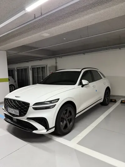 Genesis GV70 · 2025 год