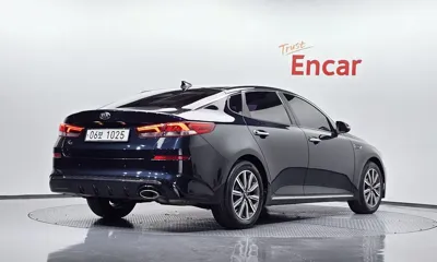 Kia K5 2019, 82947 км, за 8458.68 USD