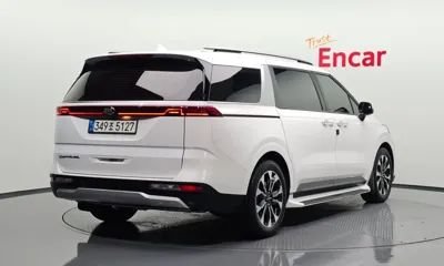 Kia Canival 2021, 169098 км, за 11487.46 USD