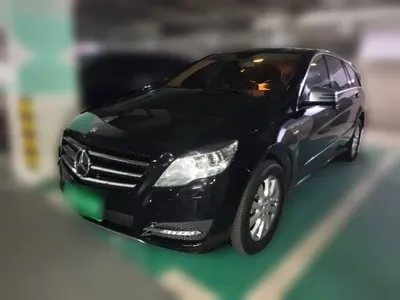 Mercedes-Benz R-Class 2017, 131600 км, за 13787.11 USD