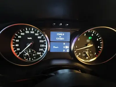 Mercedes-Benz R-Class 2017, 131600 км, за 13787.11 USD