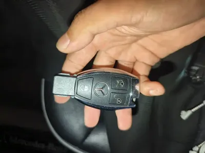 Mercedes-Benz R-Class 2017, 131600 км, за 13787.11 USD - фото 12