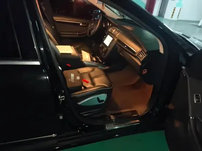 Mercedes-Benz R-Class 2017, 131600 км, за 13787.11 USD - фото 20
