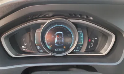 Volvo V40 2016, 114253 км, за 5655.59 USD - фото 8