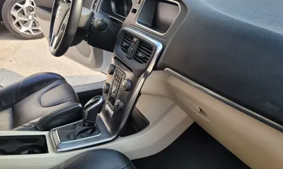 Volvo V40 2016, 114253 км, за 5655.59 USD - фото 14