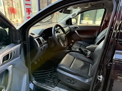 Ford Everest