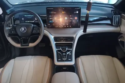 BYD Song Pro New Energy 2023, 35600 км, за 12595 USD - фото 12